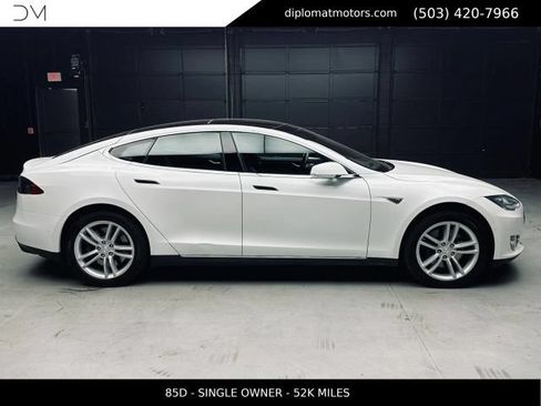 Used 2015 Tesla Model S 85D AWD/4WD image 7