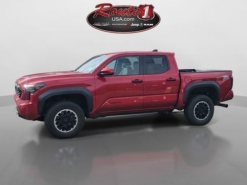 Used 2024 Toyota Tacoma TRD Sport image 4