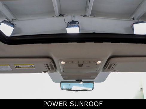 Used 2022 INFINITI QX80 Premium Select w/ All-Season Package RWD image 22