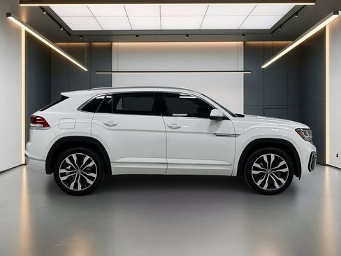 Used 2020 Volkswagen Atlas Cross Sport SEL Premium R-Line AWD/4WD image 7