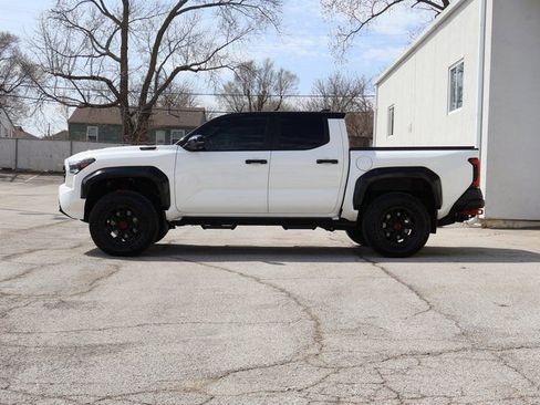 Used 2024 Toyota Tacoma TRD Pro image 4