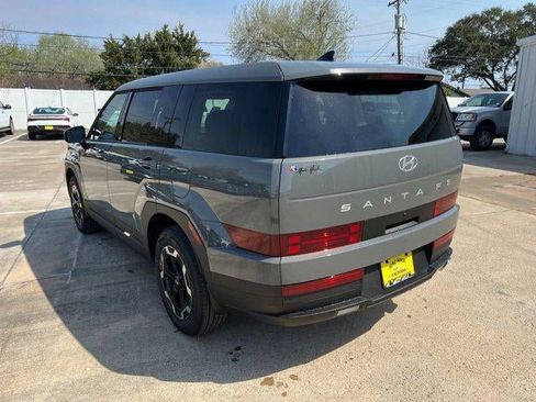 New 2025 Hyundai Santa Fe SE FWD image 63