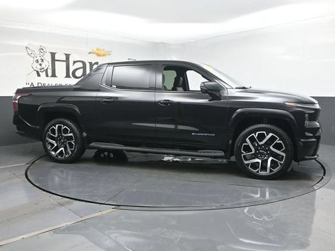 Used 2024 Chevrolet Silverado EV RST AWD/4WD image 1