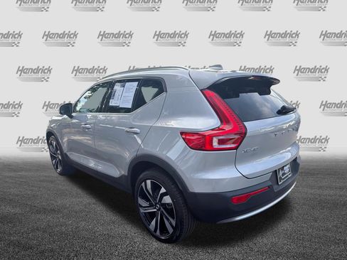 Certified 2023 Volvo XC40 B4 Plus w/ Protection Package Premier FWD image 8