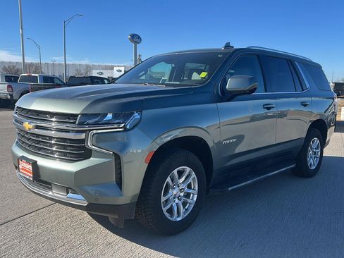 Used 2024 Chevrolet Tahoe LT image 2