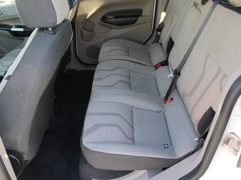 Used 2014 Ford Transit Connect XLT image 8