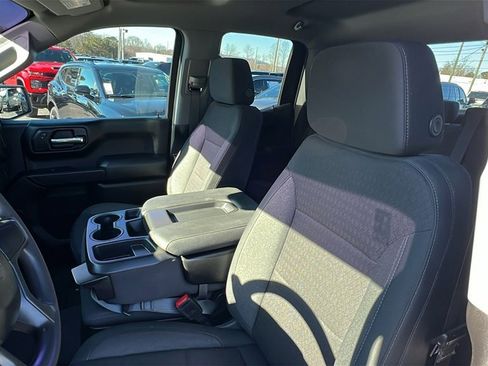 Certified 2024 Chevrolet Silverado 1500 Custom w/ LPO, Dark Essentials Package image 15