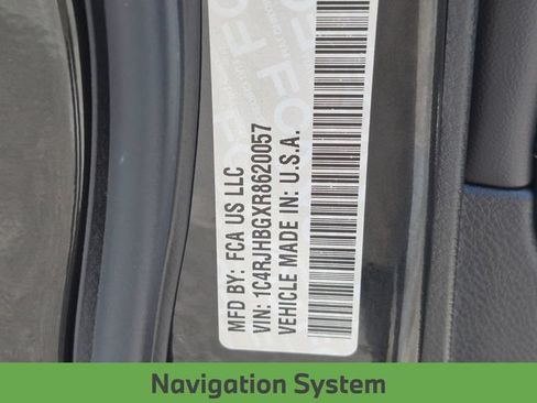 Certified 2024 Jeep Grand Cherokee Limited w/ Luxury Tech Group II AWD/4WD image 31