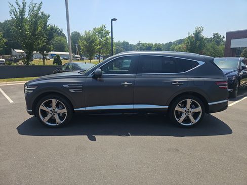 Used 2024 Genesis GV80 3.5T Advanced AWD/4WD image 7