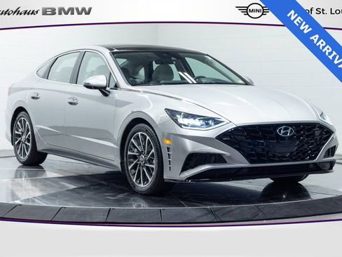 Used 2020 Hyundai Sonata Limited w/ Cargo Package FWD image 1