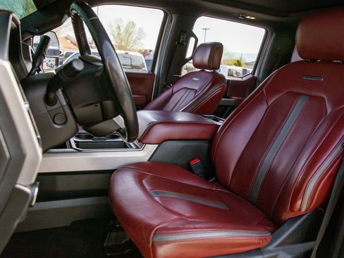 Used 2020 Ford F250 Platinum w/ FX4 Off-Road Package image 13