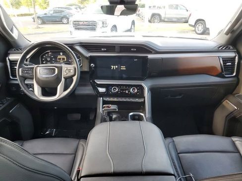 Used 2024 GMC Sierra 1500 Denali w/ Denali Reserve Package AWD/4WD image 12