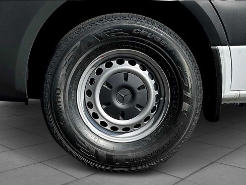 New 2026 Mercedes-Benz Sprinter 2500 image 17
