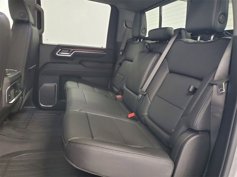 New 2026 GMC Sierra 3500 Denali w/ Denali Reserve Package image 31