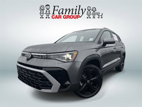 New 2026 Volkswagen Taos SEL AWD/4WD image 1