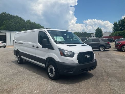 New 2026 Ford Transit 250 Low Roof RWD image 3
