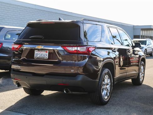 Used 2020 Chevrolet Traverse LT image 6
