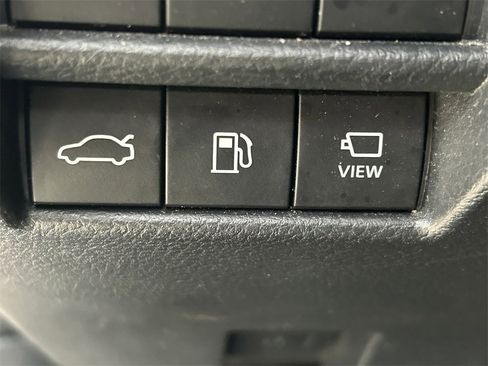 Certified 2020 Toyota Avalon Touring w/ Advanced Safety Package image 25