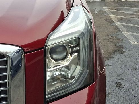 Used 2020 GMC Yukon XL Denali w/ Open Road Package image 9