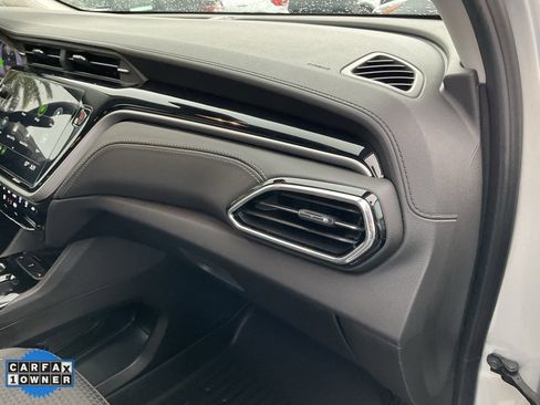 Used 2023 Chevrolet Bolt EUV LT image 61