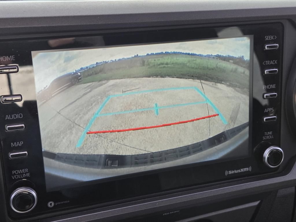 Used 2020 Toyota Tacoma TRD Off-Road AWD/4WD image 15