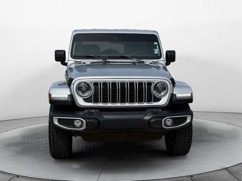 Used 2024 Jeep Wrangler Unlimited Sahara w/ Technology Group AWD/4WD image 8