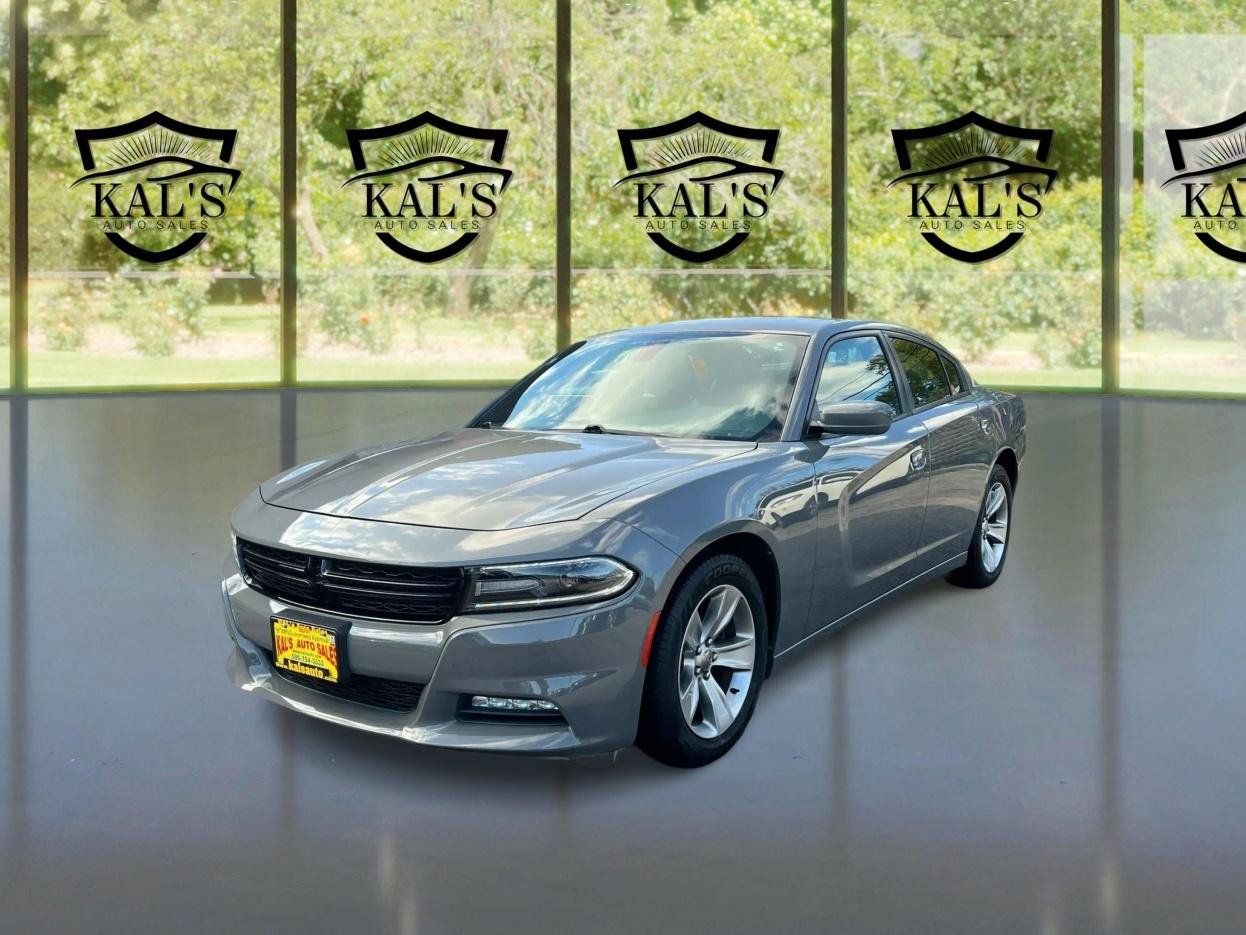 Used 2018 Dodge Charger SXT Plus RWD image 1