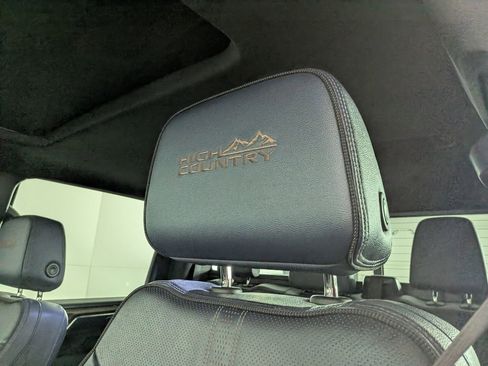 Certified 2024 Chevrolet Silverado 2500 High Country w/ High Country Premium Package image 21