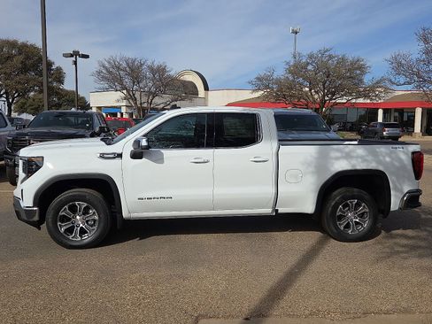 New 2026 GMC Sierra 1500 SLE w/ Preferred Package image 2