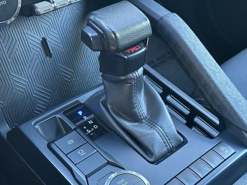 Used 2024 Toyota Tacoma TRD Sport RWD image 16