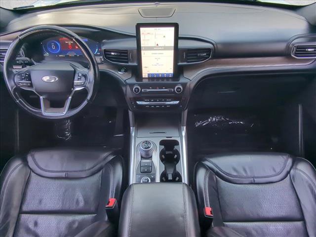Used 2020 Ford Explorer Platinum w/ Premium Technology Package AWD/4WD image 19