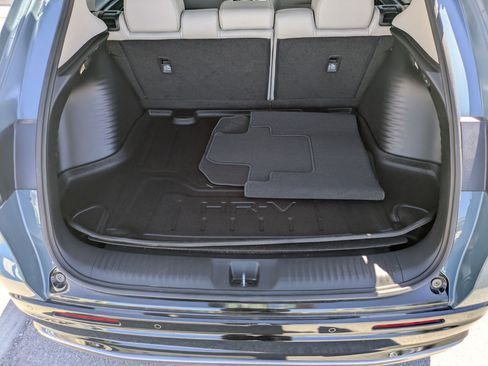 Used 2024 Honda HR-V EX-L image 32