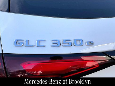 Certified 2025 Mercedes-Benz GLC 350e 4MATIC image 33
