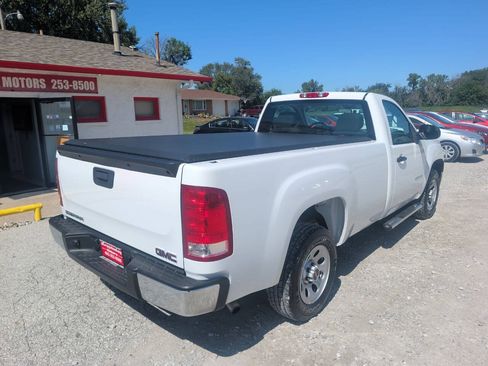 Used 2011 GMC Sierra 1500 W/T RWD image 3