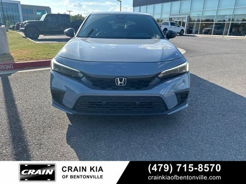 Used 2024 Honda Civic Sport image 2