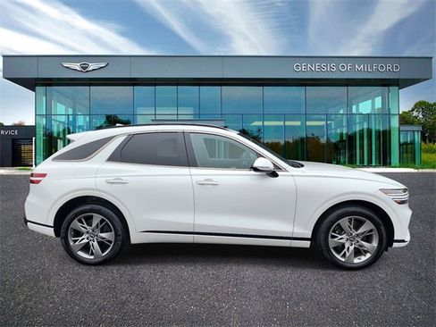 Used 2024 Genesis GV70 3.5T Sport image 5