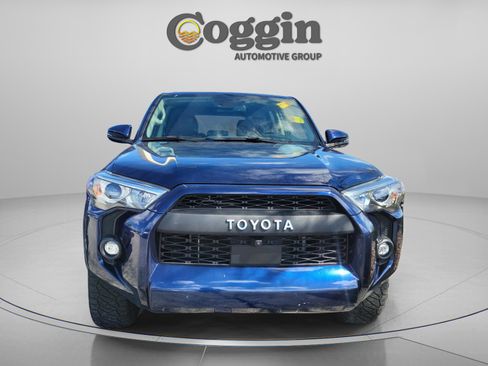Used 2023 Toyota 4Runner SR5 Premium w/ Moonroof Package image 12