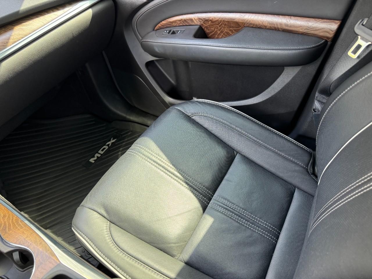 Used 2020 Acura MDX w/ Advance Package AWD/4WD image 18