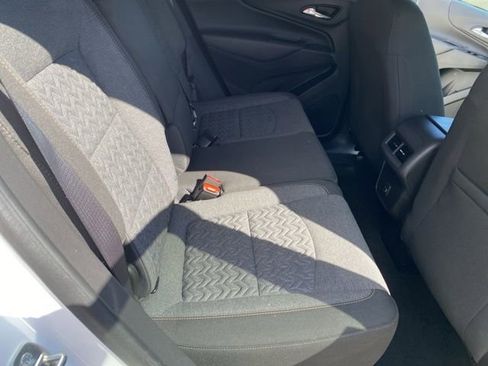Used 2022 Chevrolet Equinox LT image 31