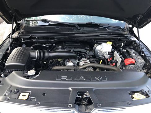 Used 2020 RAM 1500 Big Horn AWD/4WD image 18