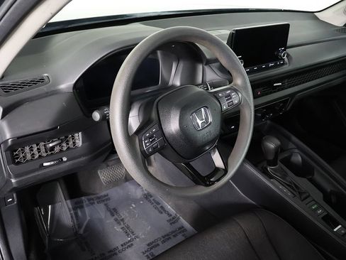 Used 2025 Honda Accord SE image 24