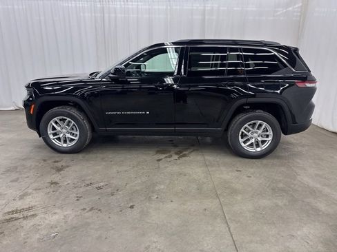 New 2025 Jeep Grand Cherokee Laredo X image 28