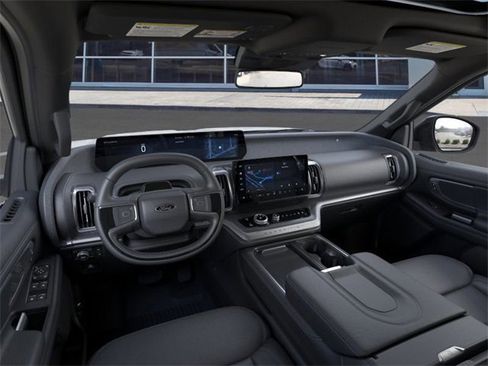 New 2025 Ford Expedition Platinum w/ Stealth Performance Package image 9