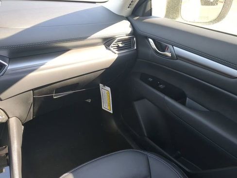 New 2025 MAZDA CX-5 AWD 2.5 S w/ Preferred Package image 15
