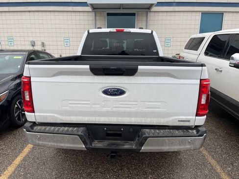 Used 2021 Ford F150 XLT image 11