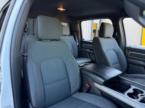 Used 2021 RAM 1500 Big Horn AWD/4WD image 18