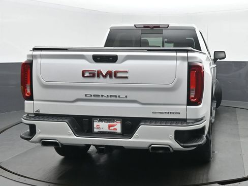 Used 2023 GMC Sierra 1500 Denali AWD/4WD image 4