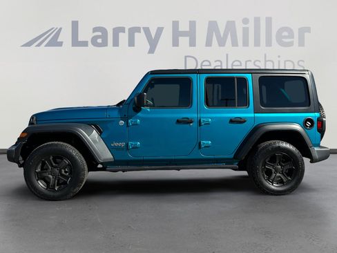 Used 2020 Jeep Wrangler Unlimited Sport S image 2