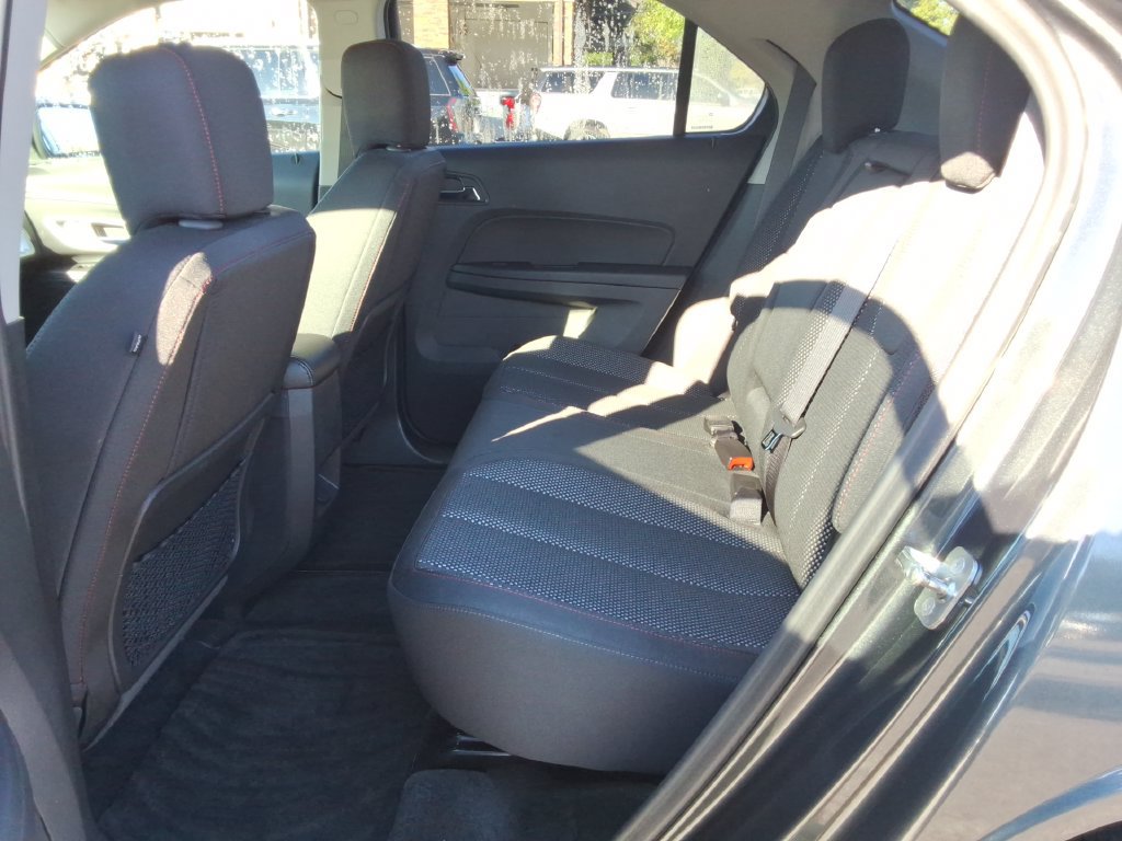 Certified 2017 Chevrolet Equinox LT w/ Convenience Package FWD image 18