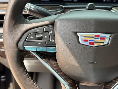 Used 2023 Cadillac Escalade Sport AWD/4WD image 15